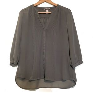 H&M button down blouse